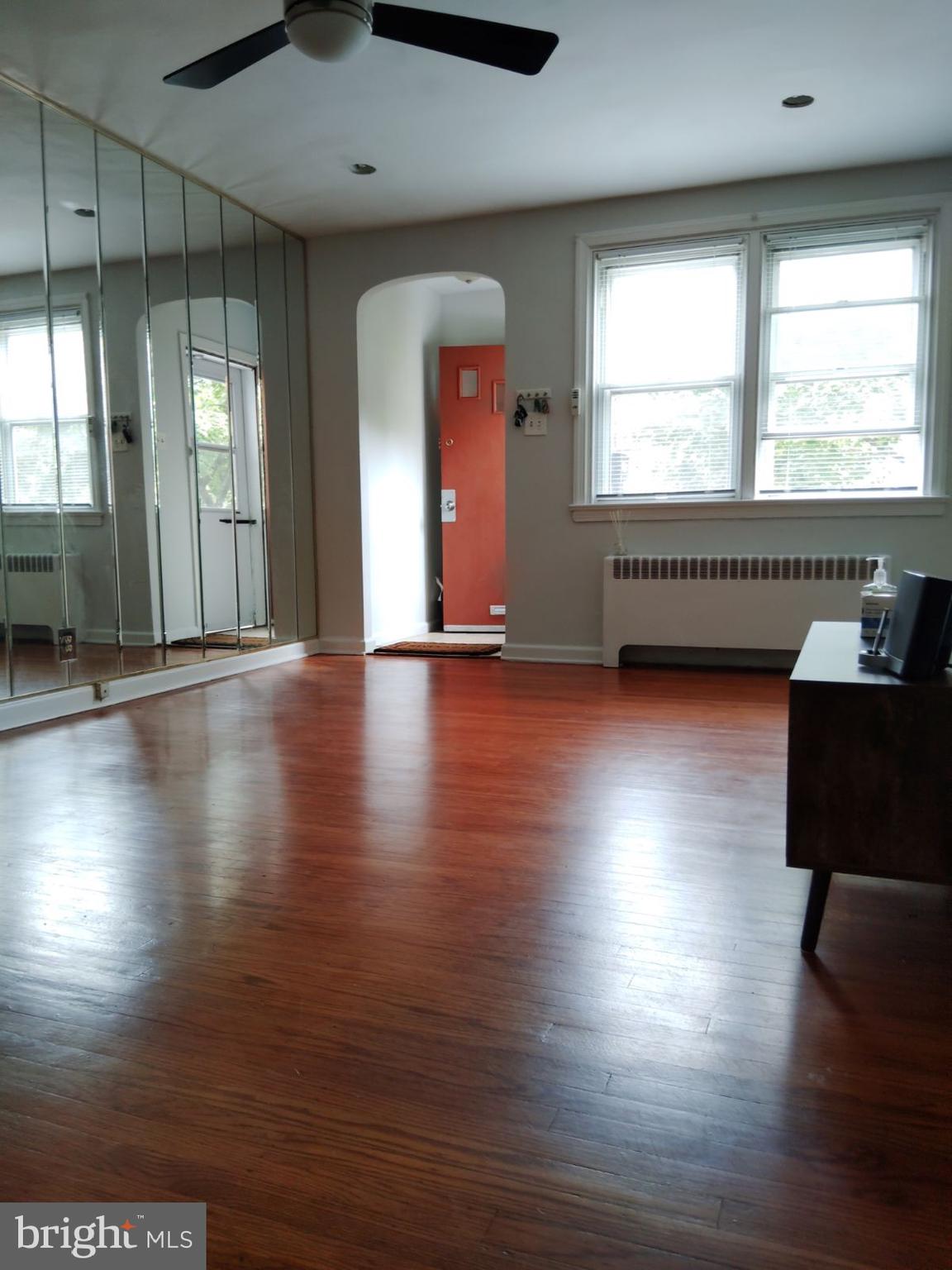 WEST OAK LANE - Residential Lease