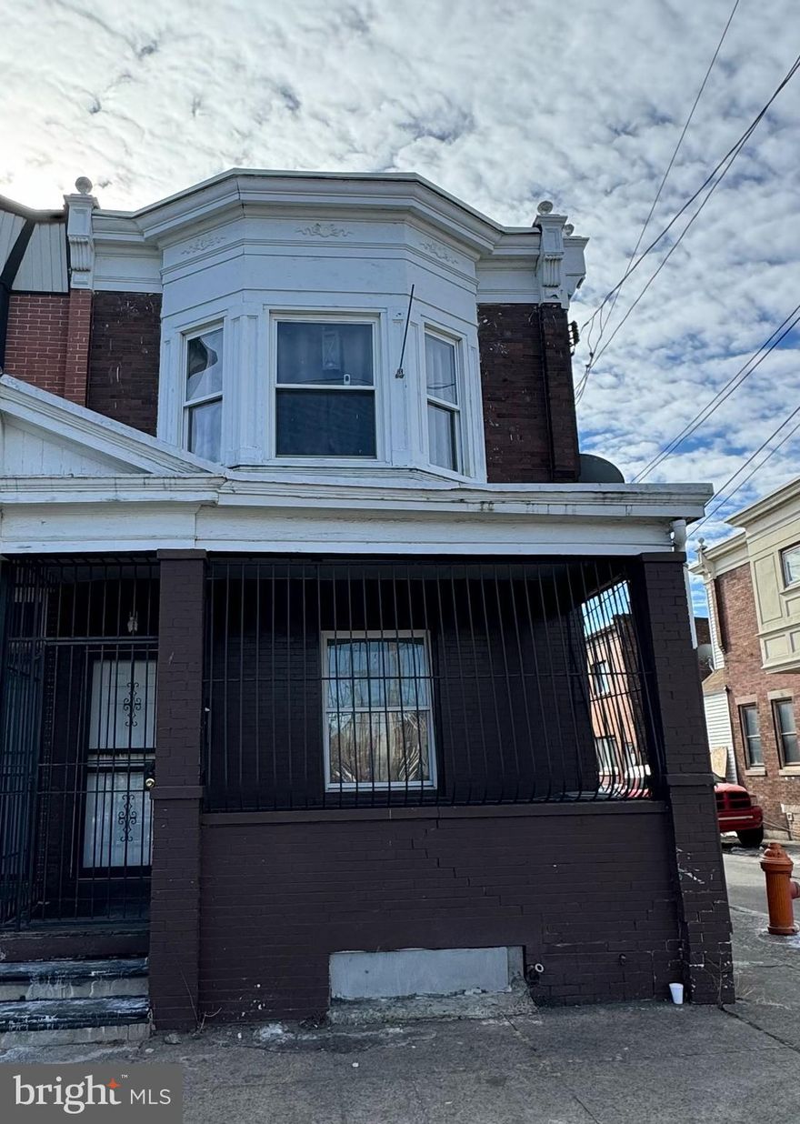 Duplex available at 540 E Allegheny Ave featuring two 2-bedroom, 1-bathroom units. The first-floor unit is vacant and ready for occupancy, while the second-floor unit is currently occupied by a tenant in good standing. Showings must be confirmed with the upstairs tenant.
