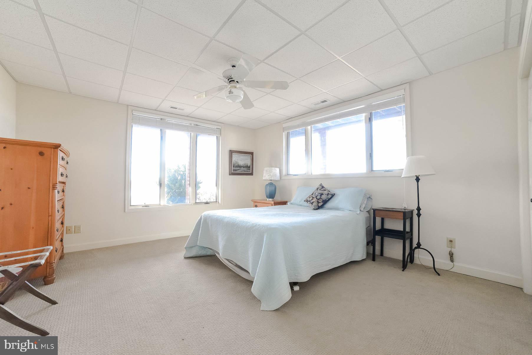 HALF PONE POINT - Residential