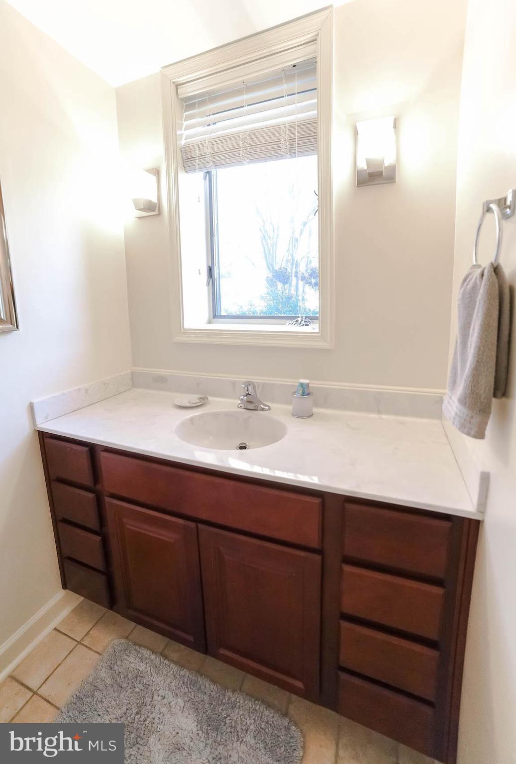 HALF PONE POINT - Residential