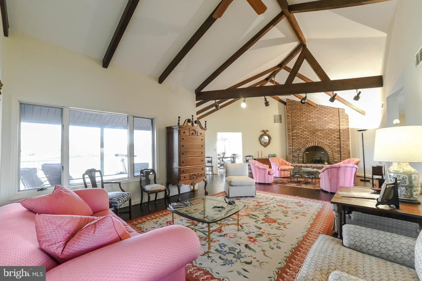 HALF PONE POINT - Residential