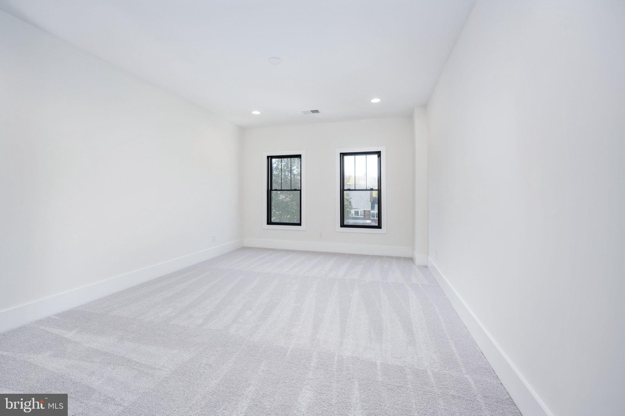 COBBDALE - Residential