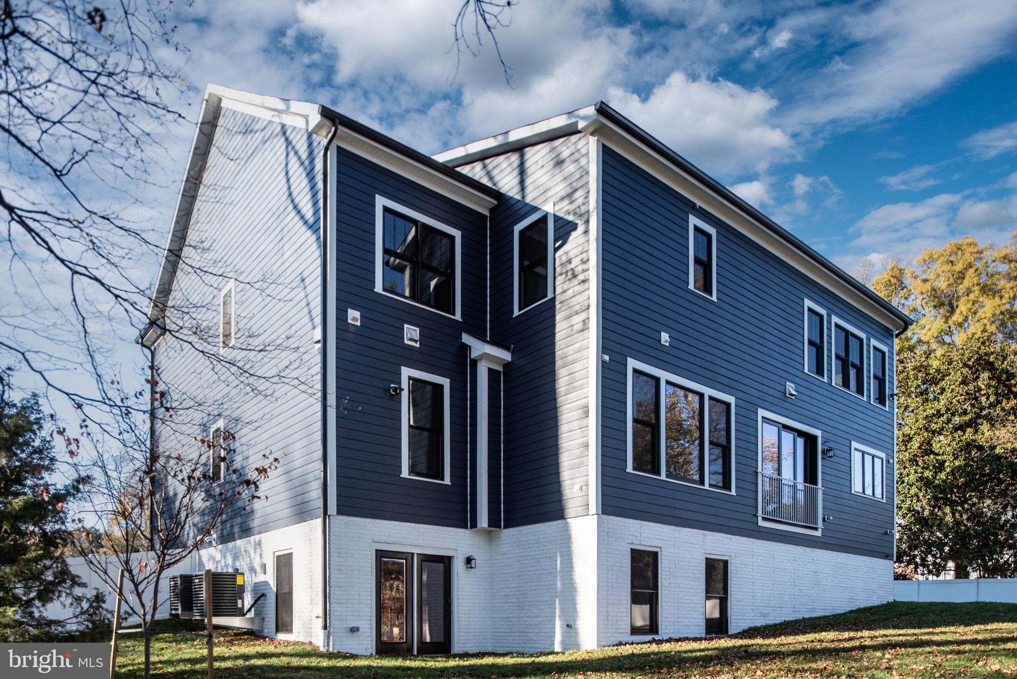 COBBDALE - Residential