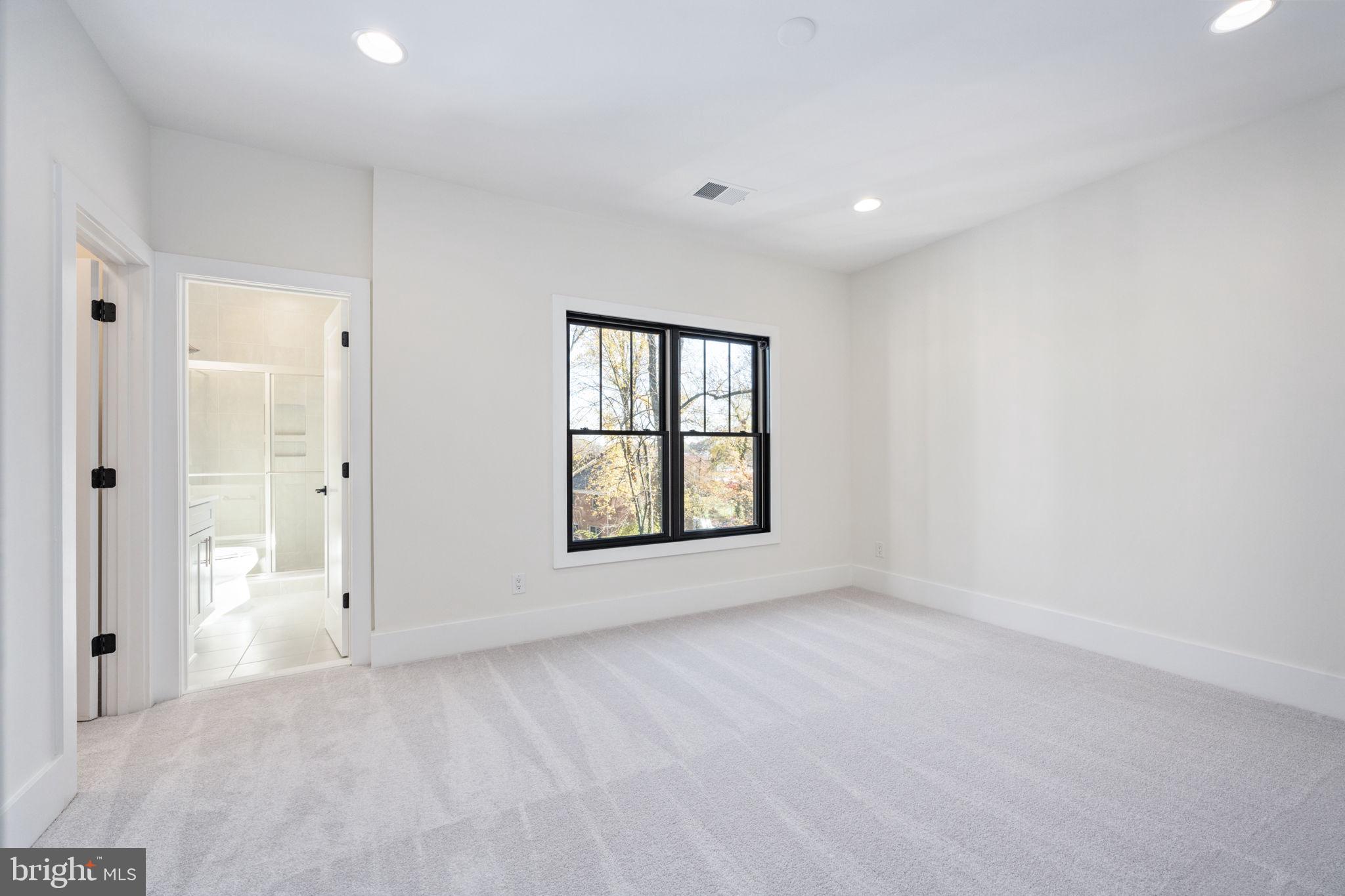 COBBDALE - Residential