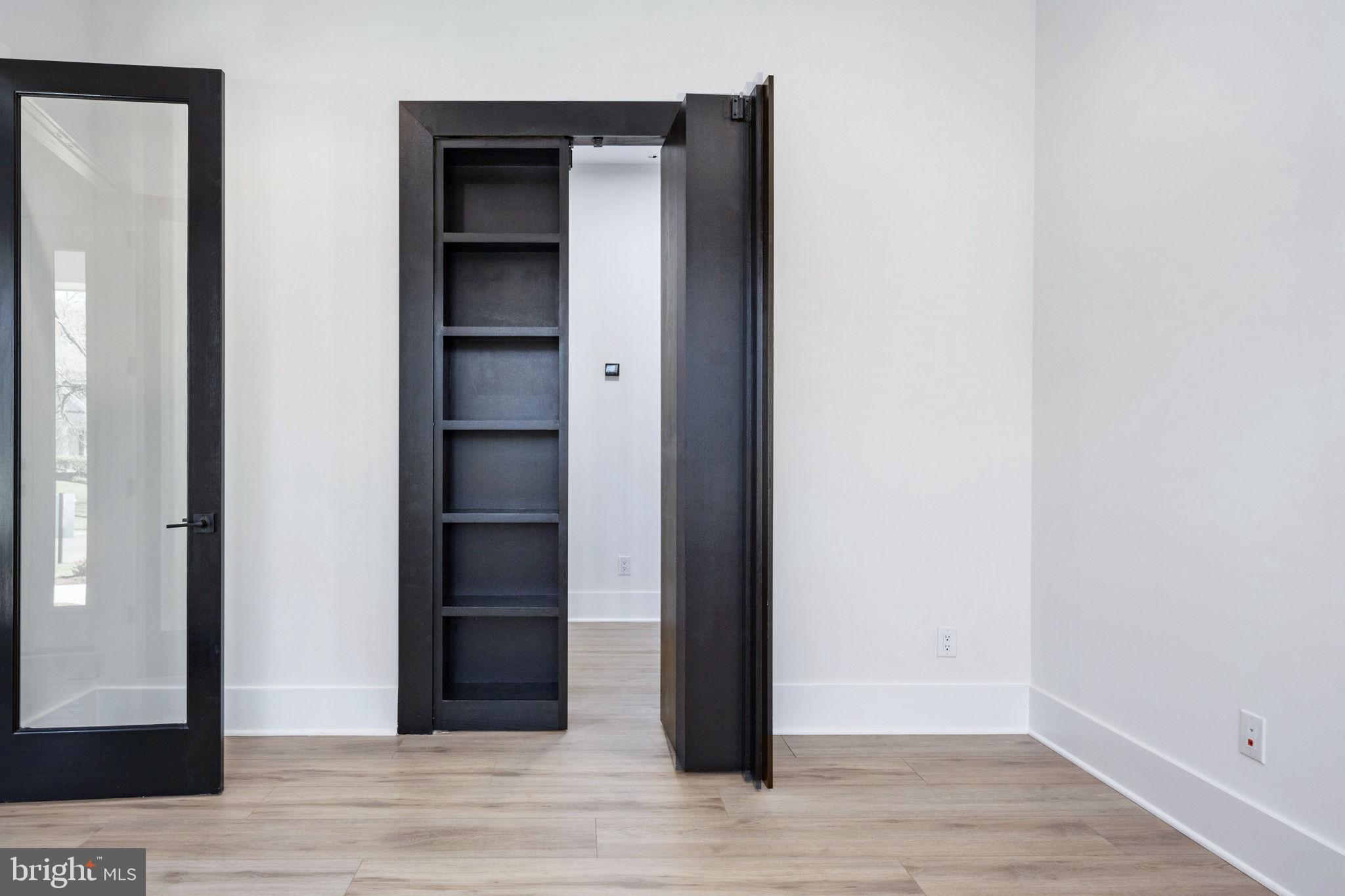 COBBDALE - Residential