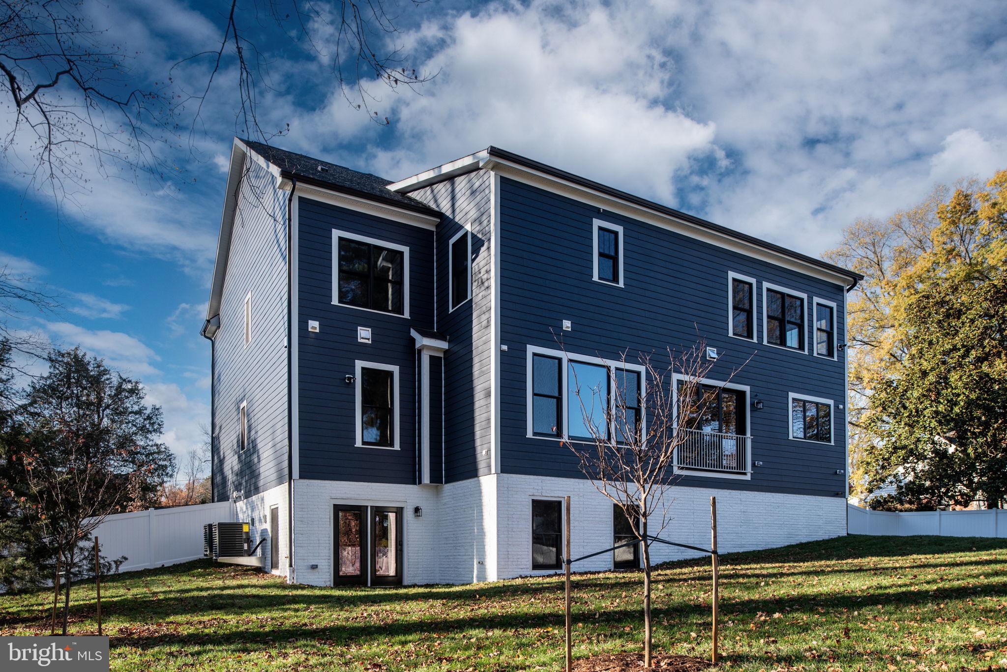 COBBDALE - Residential