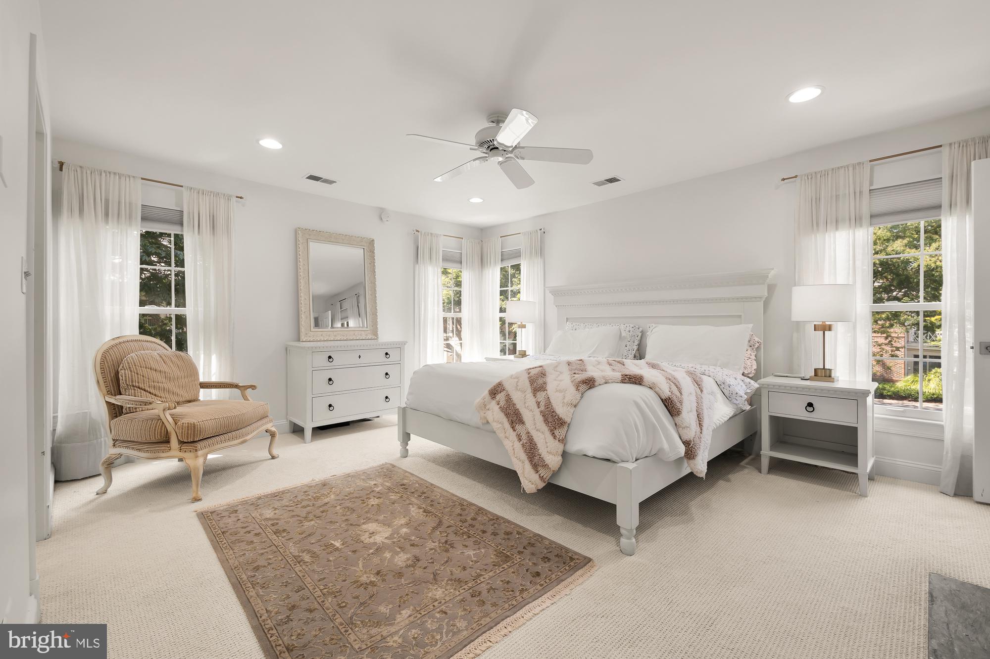 AVENEL - Residential