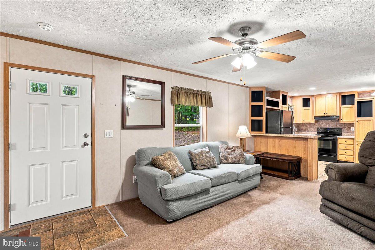93 MEADOW LAKE DRIVE