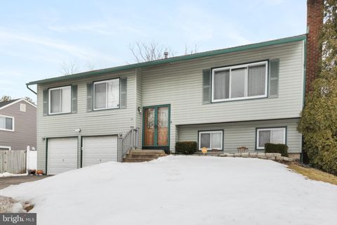 31 PERSHING LANE SICKLERVILLE NJ 08081