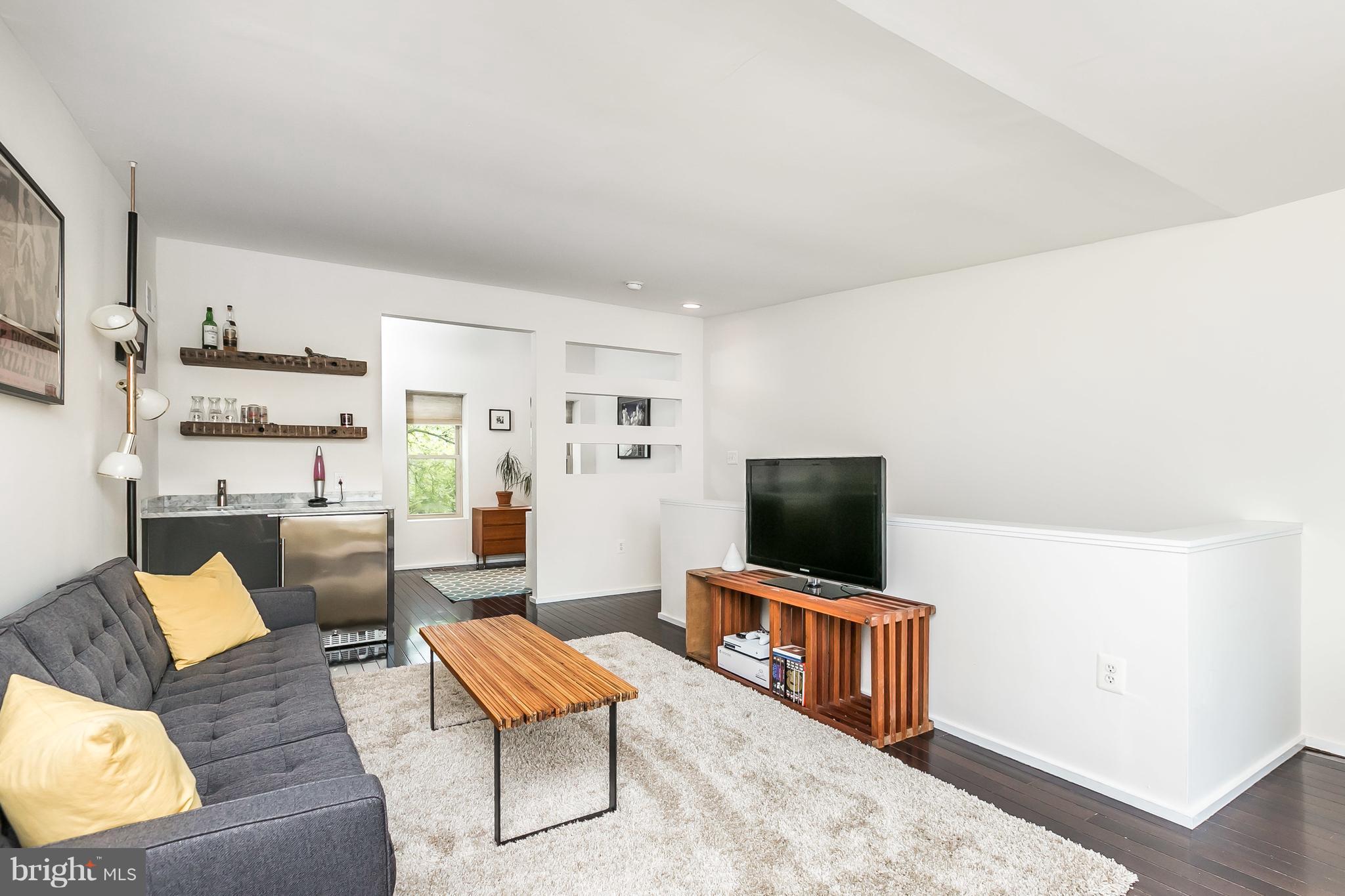 BUTCHER'S HILL - Residential