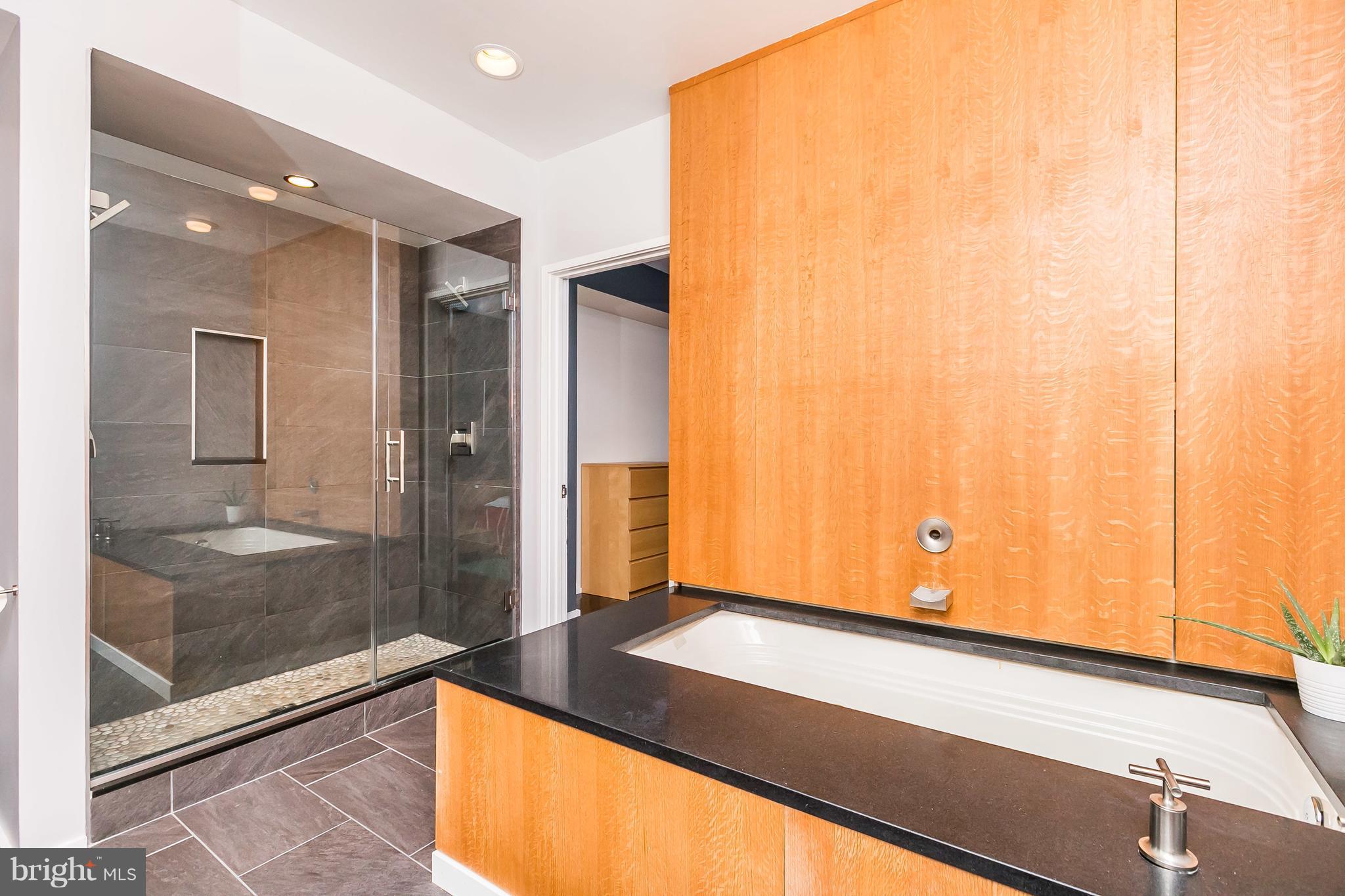 BUTCHER'S HILL - Residential