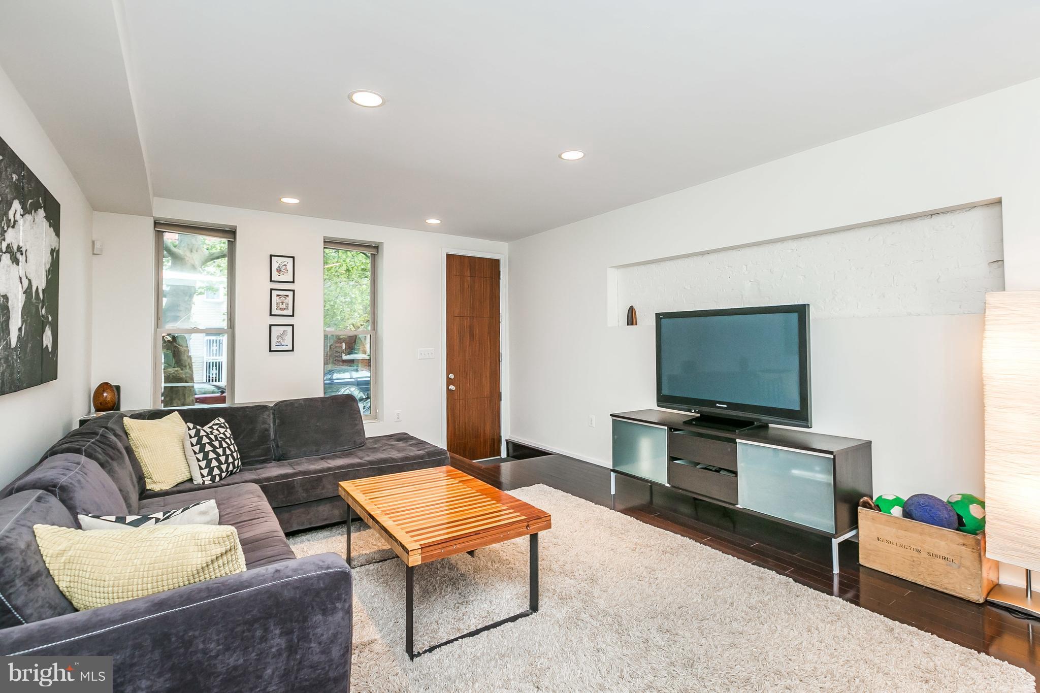 BUTCHER'S HILL - Residential