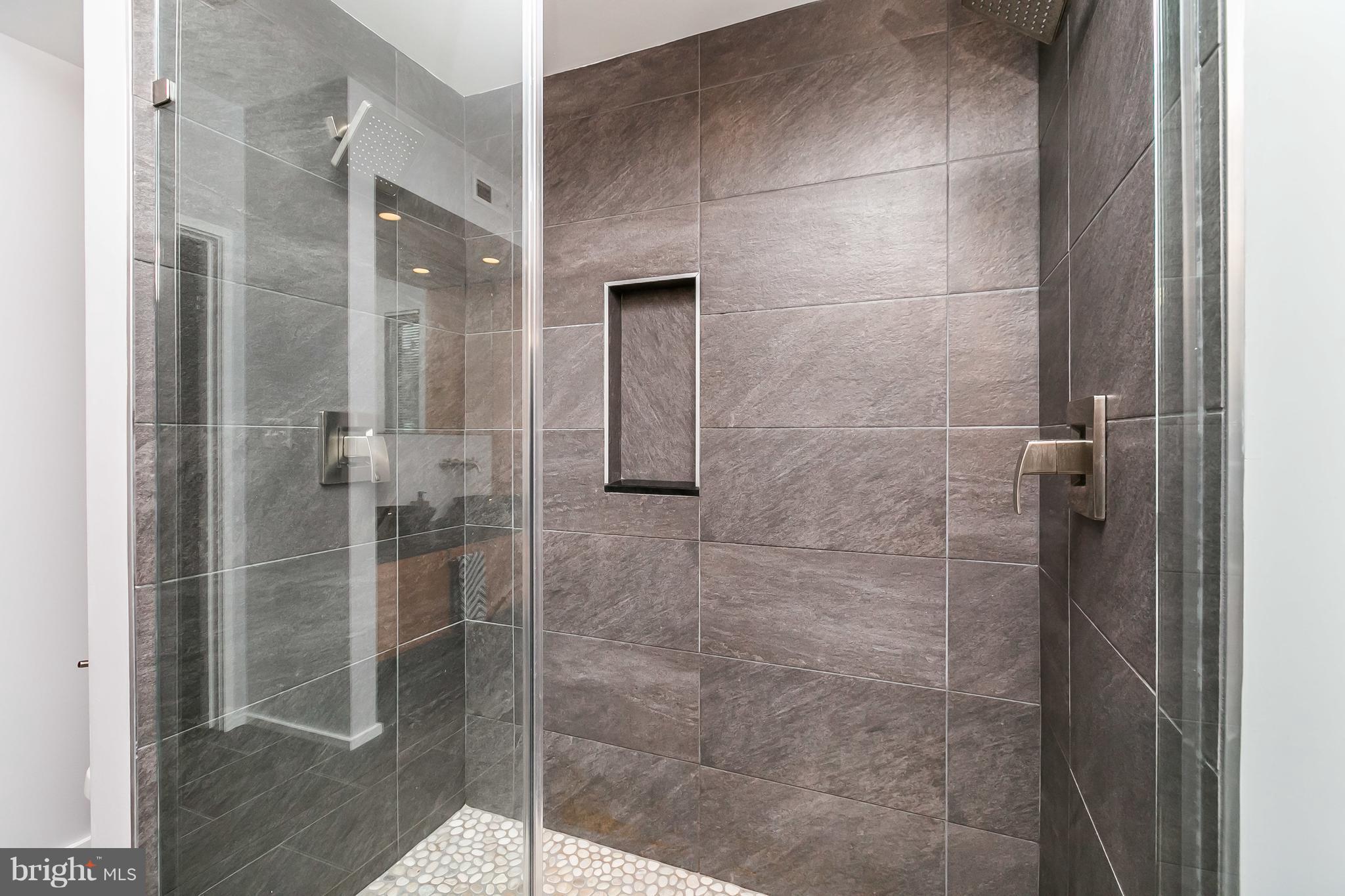 BUTCHER'S HILL - Residential