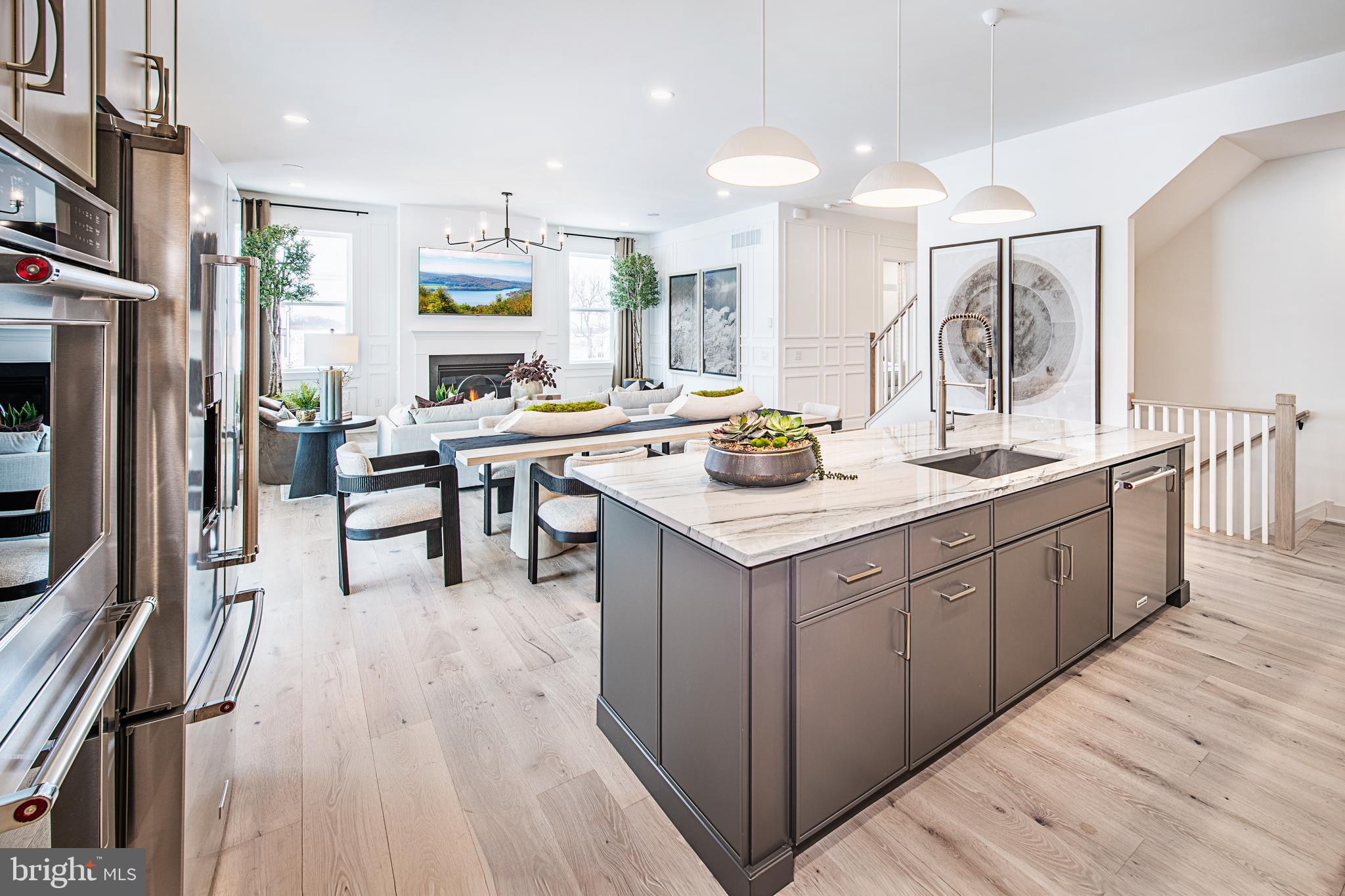 HEATHERFIELD - Residential