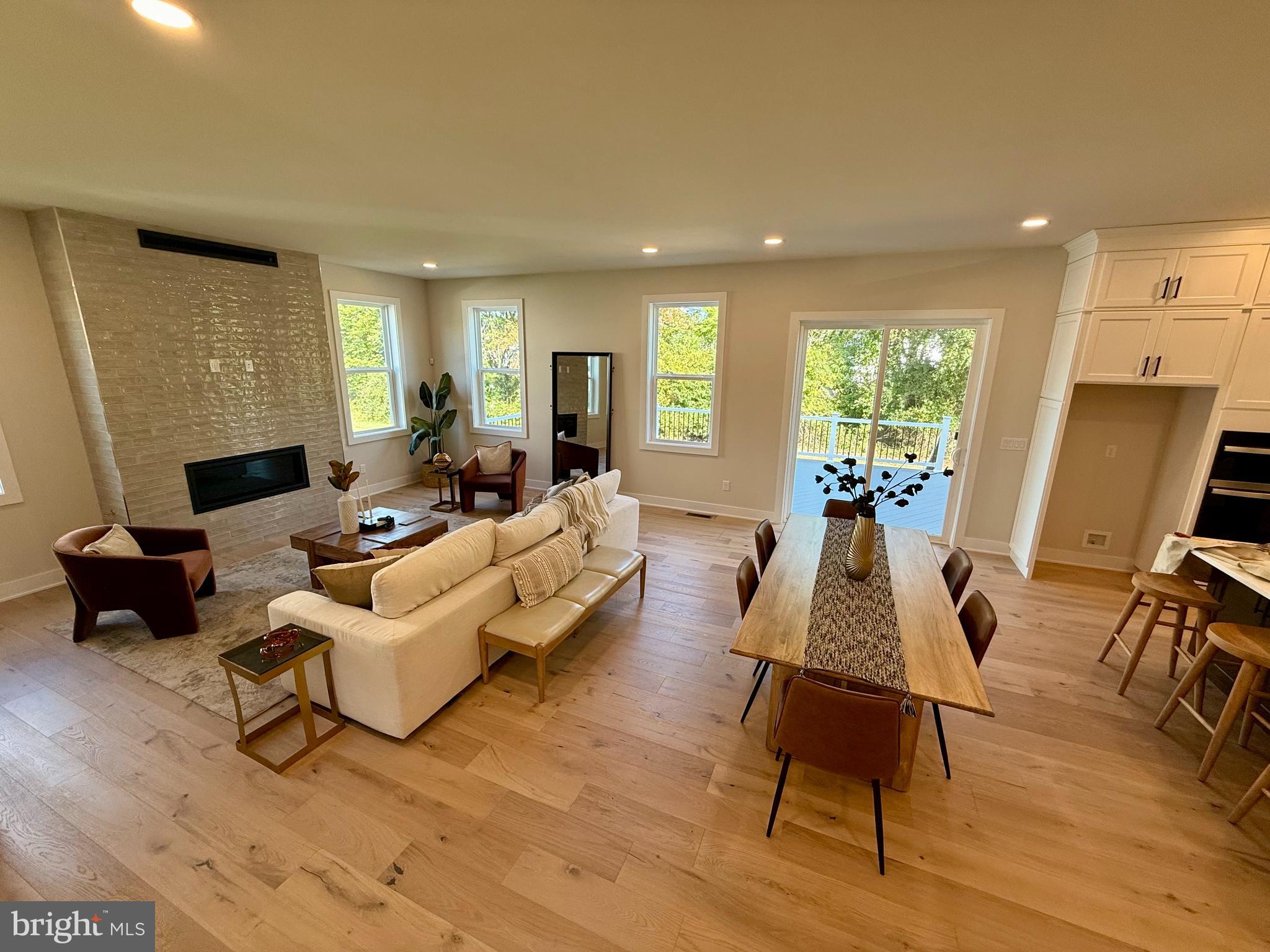 HEATHERFIELD - Residential