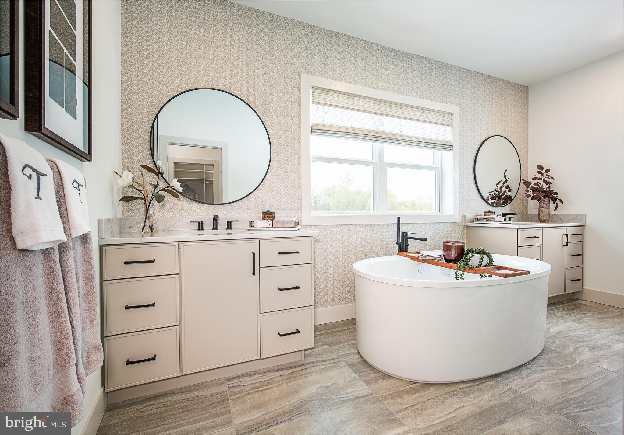 HEATHERFIELD - Residential