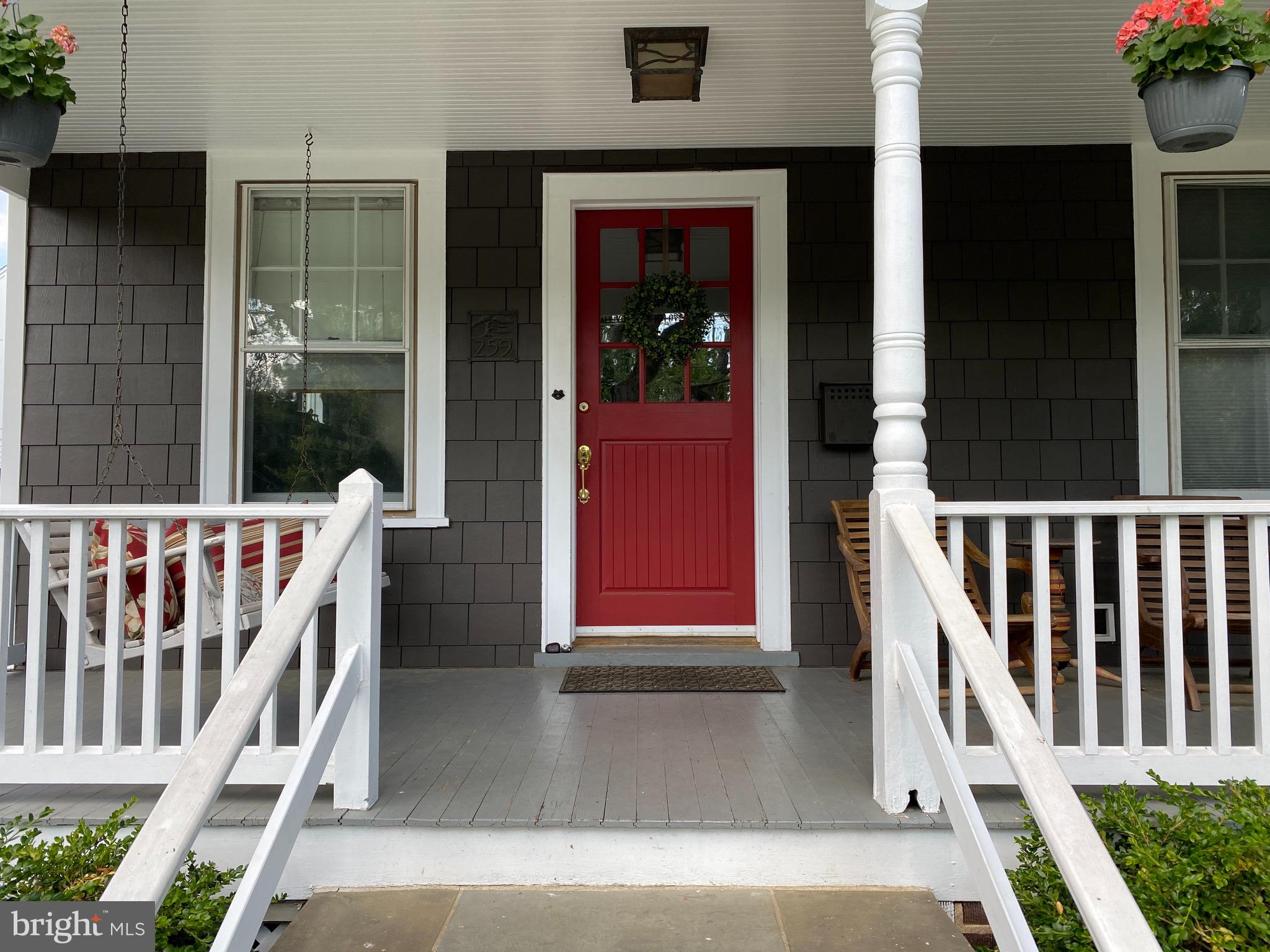 LYON PARK - Residential Lease