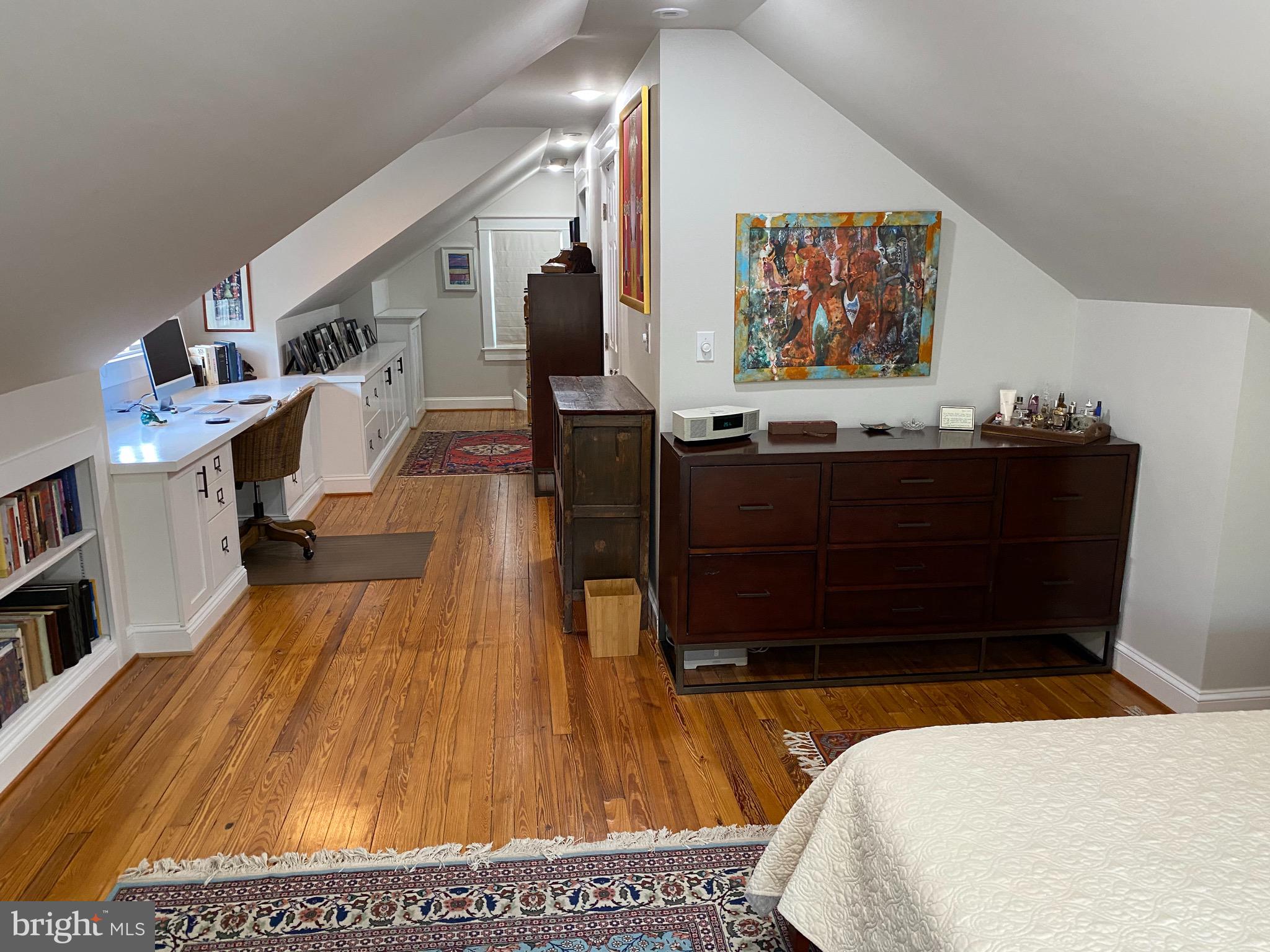 LYON PARK - Residential Lease