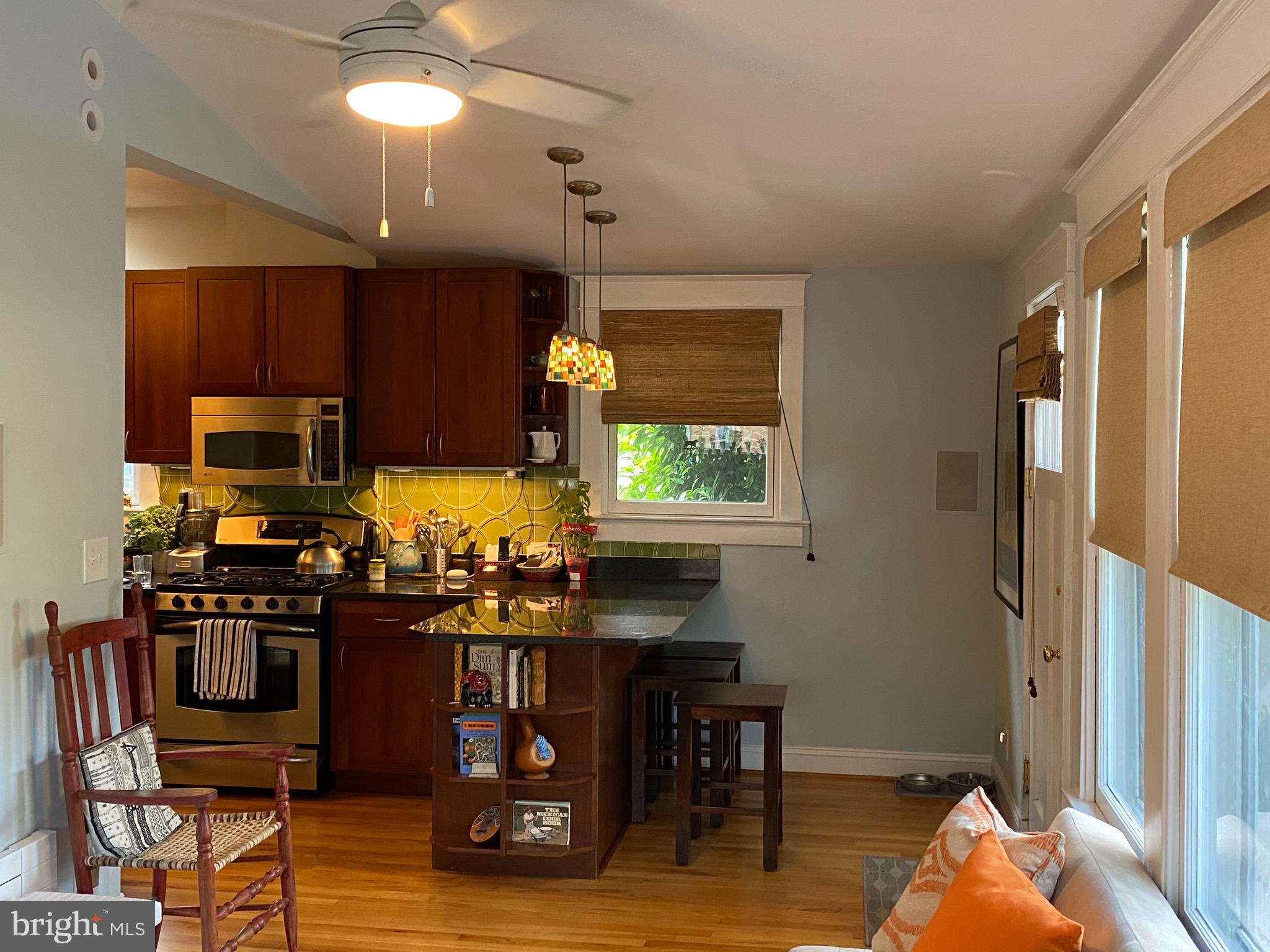 LYON PARK - Residential Lease