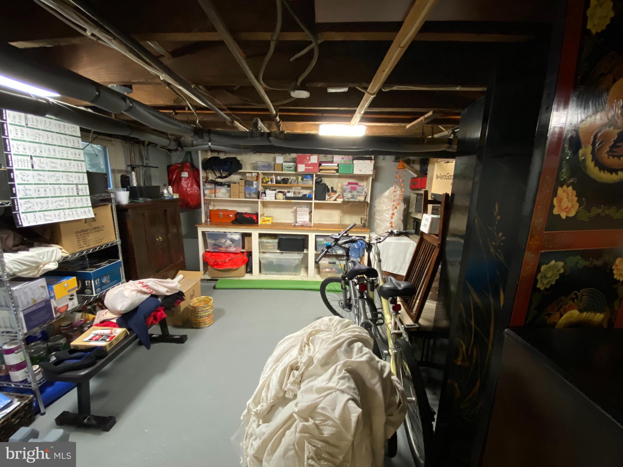 LYON PARK - Residential Lease