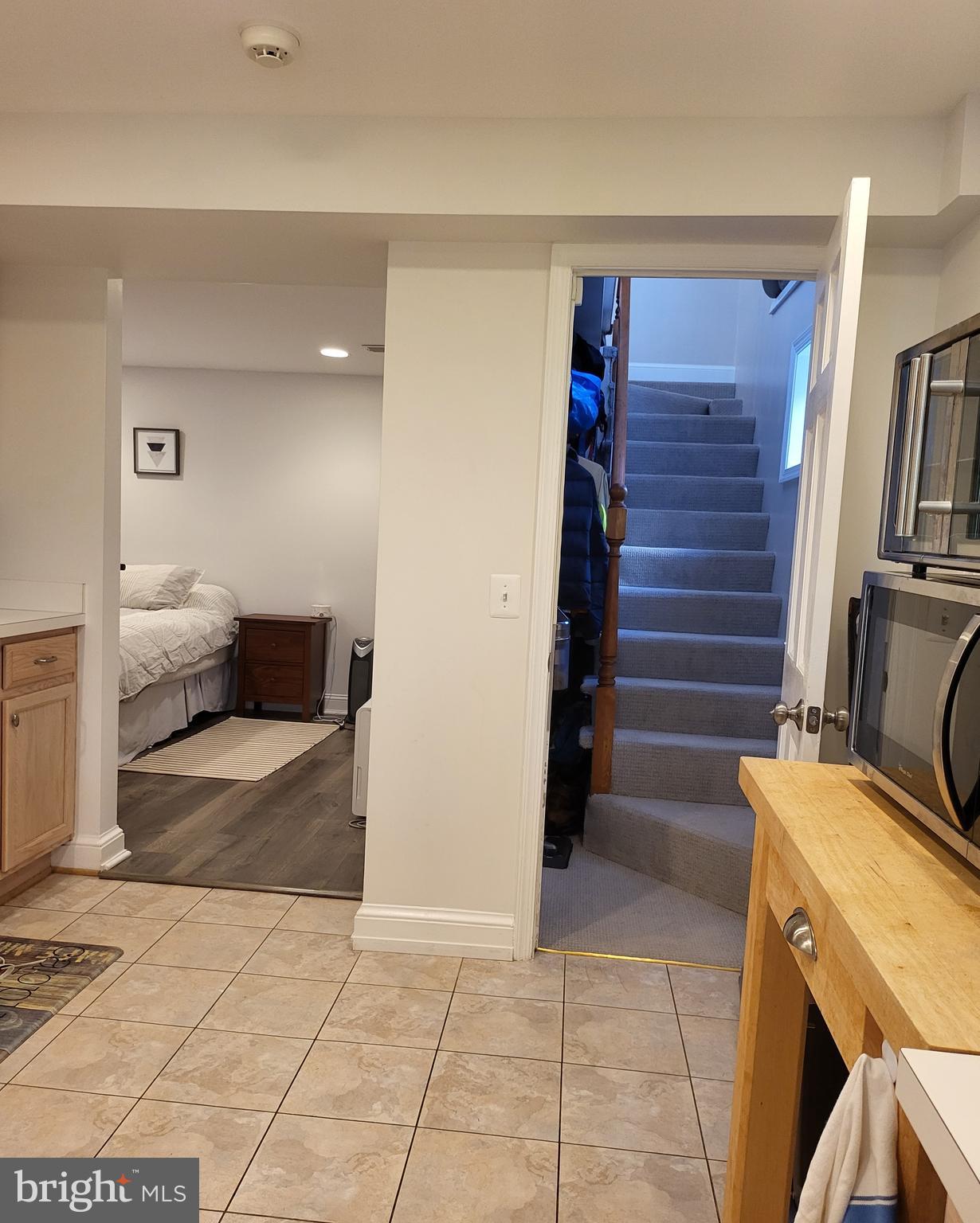 TAYLOR RUN - Residential Lease