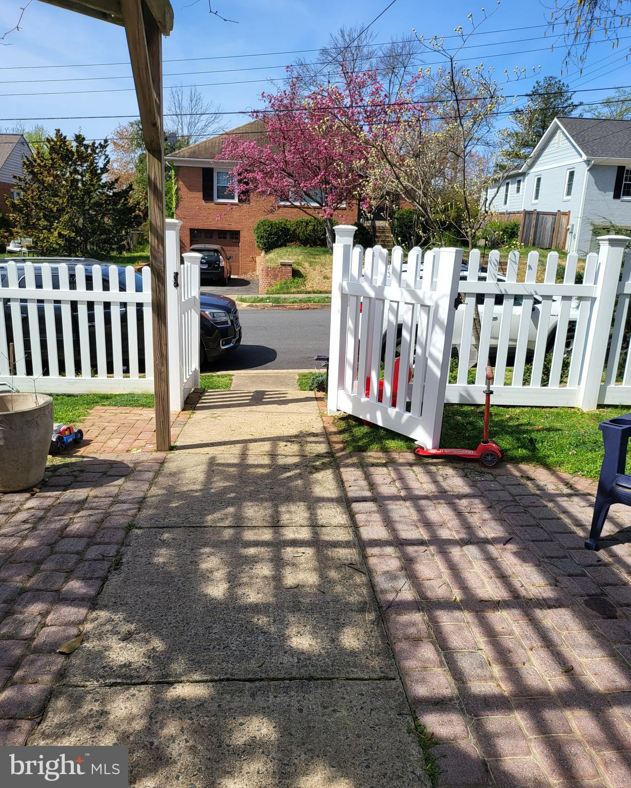 TAYLOR RUN - Residential Lease