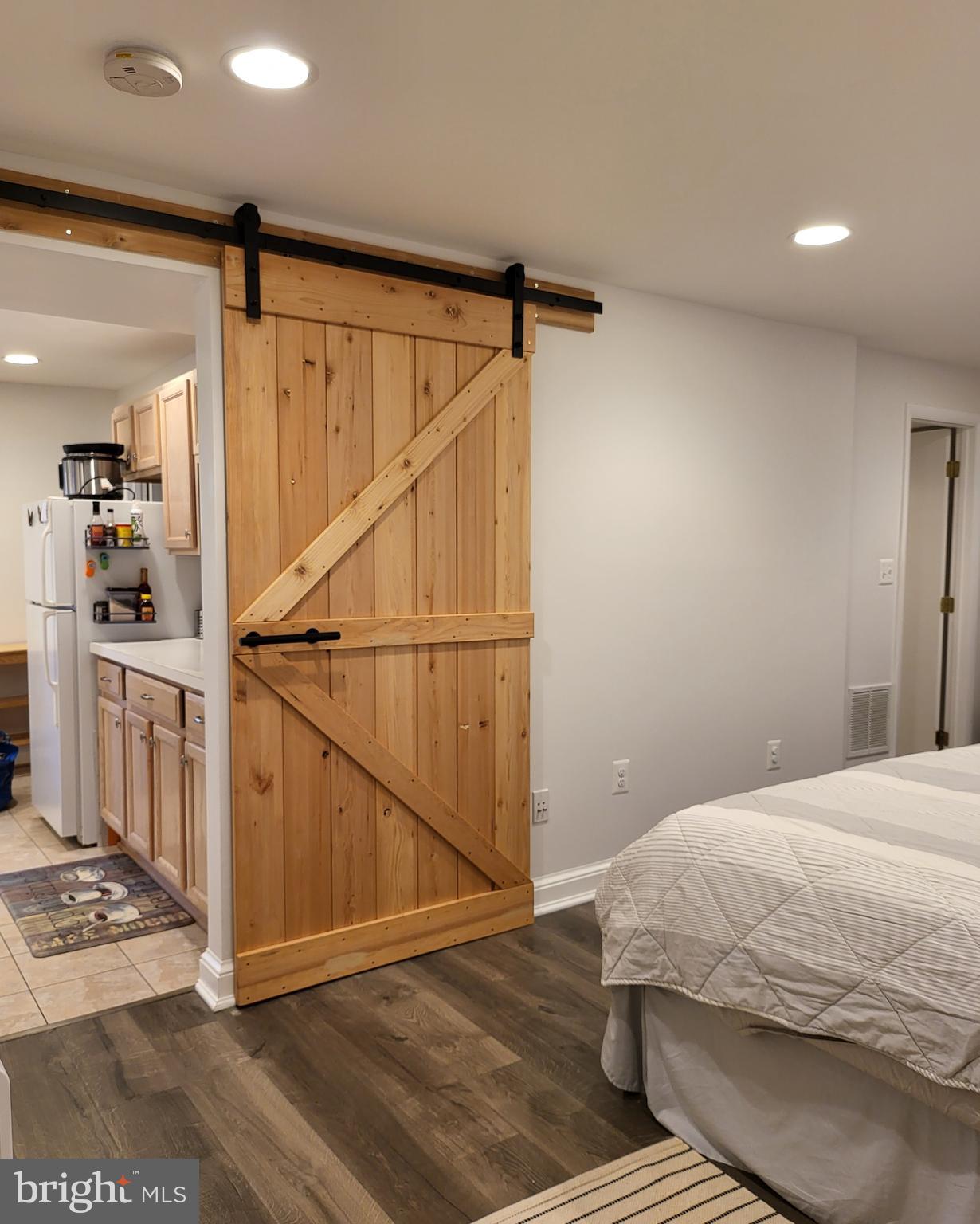 TAYLOR RUN - Residential Lease