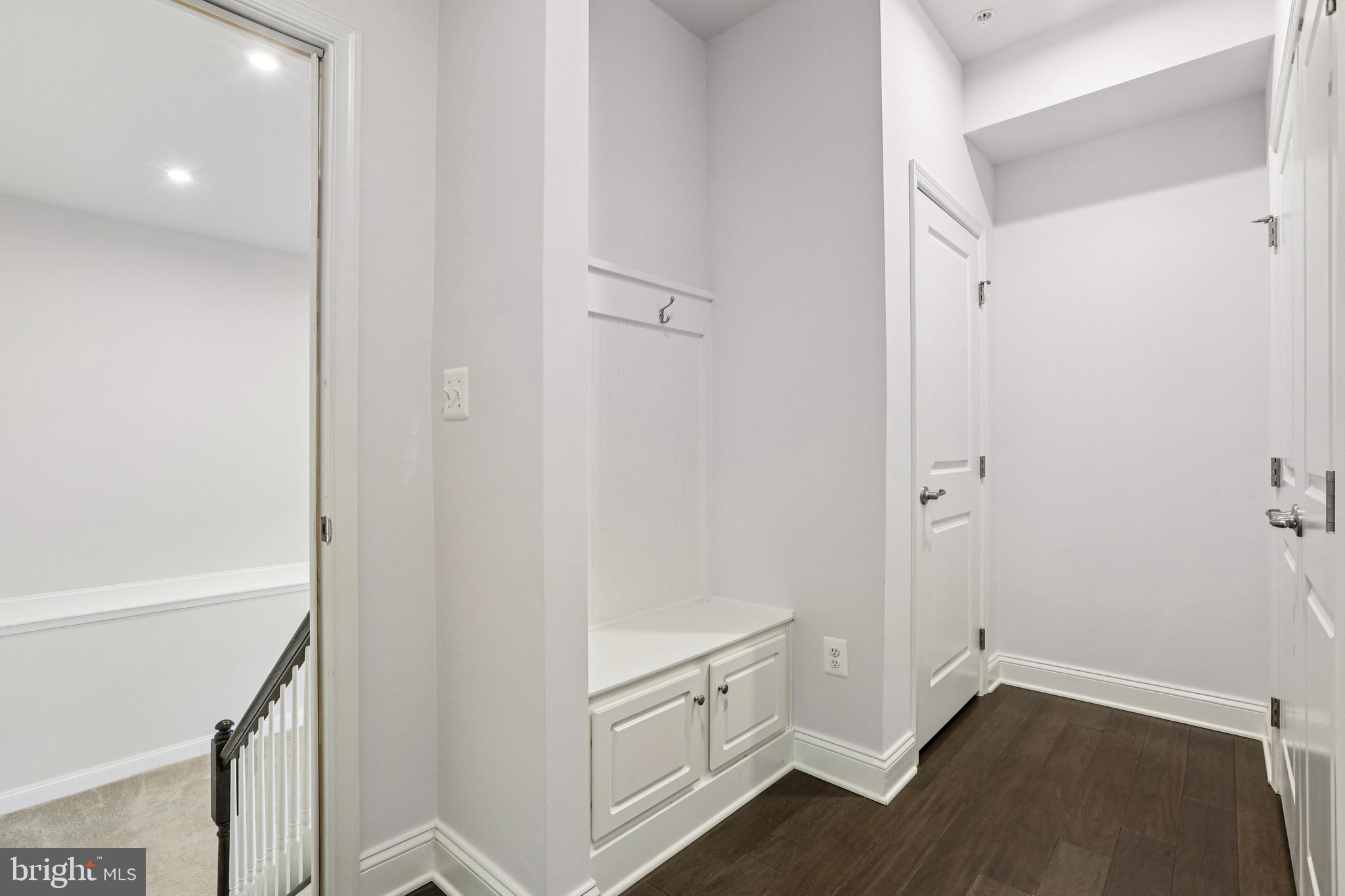 MAGNESS MILL - Residential