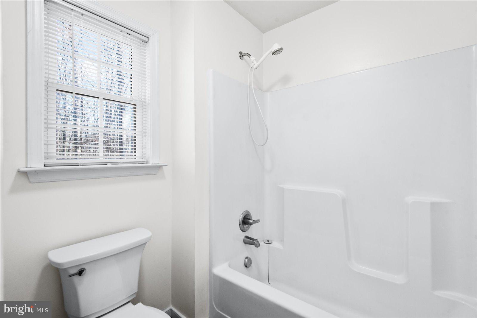 WINDING RIDGE - Residential