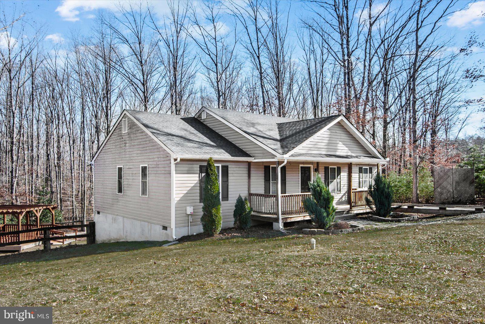 WINDING RIDGE - Residential