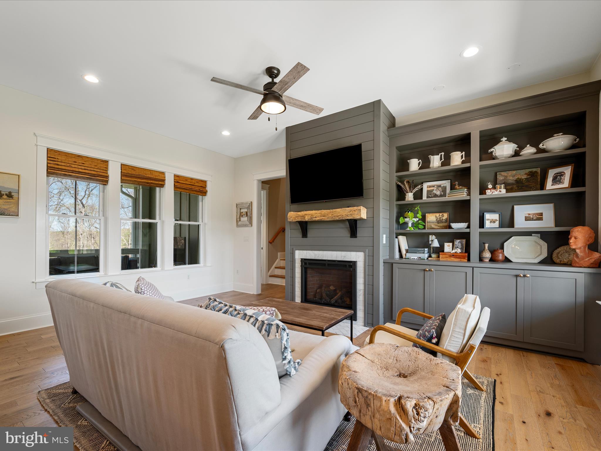 PINE HILL GOLF CLUB - Residential