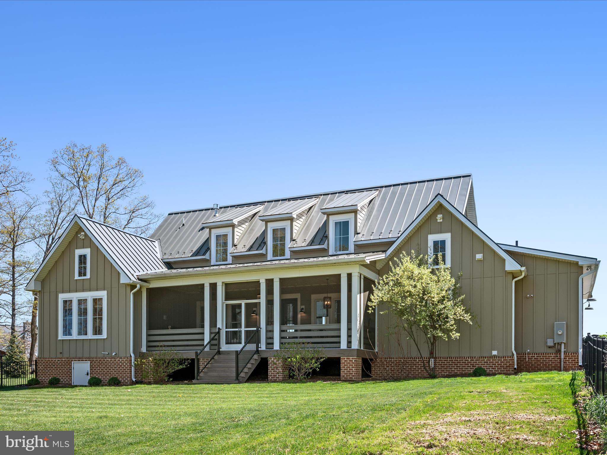 PINE HILL GOLF CLUB - Residential