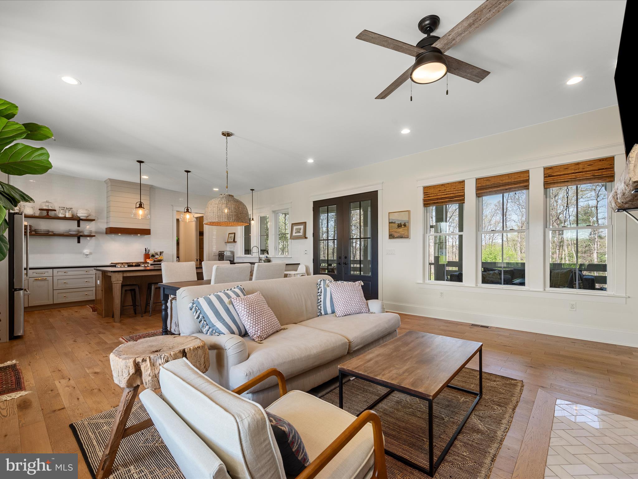 PINE HILL GOLF CLUB - Residential