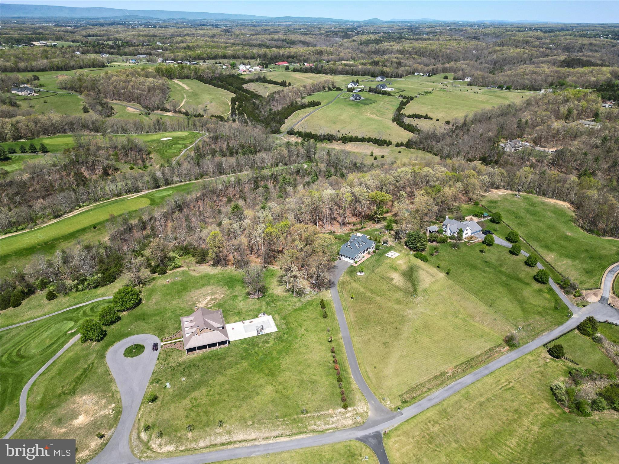 PINE HILL GOLF CLUB - Residential