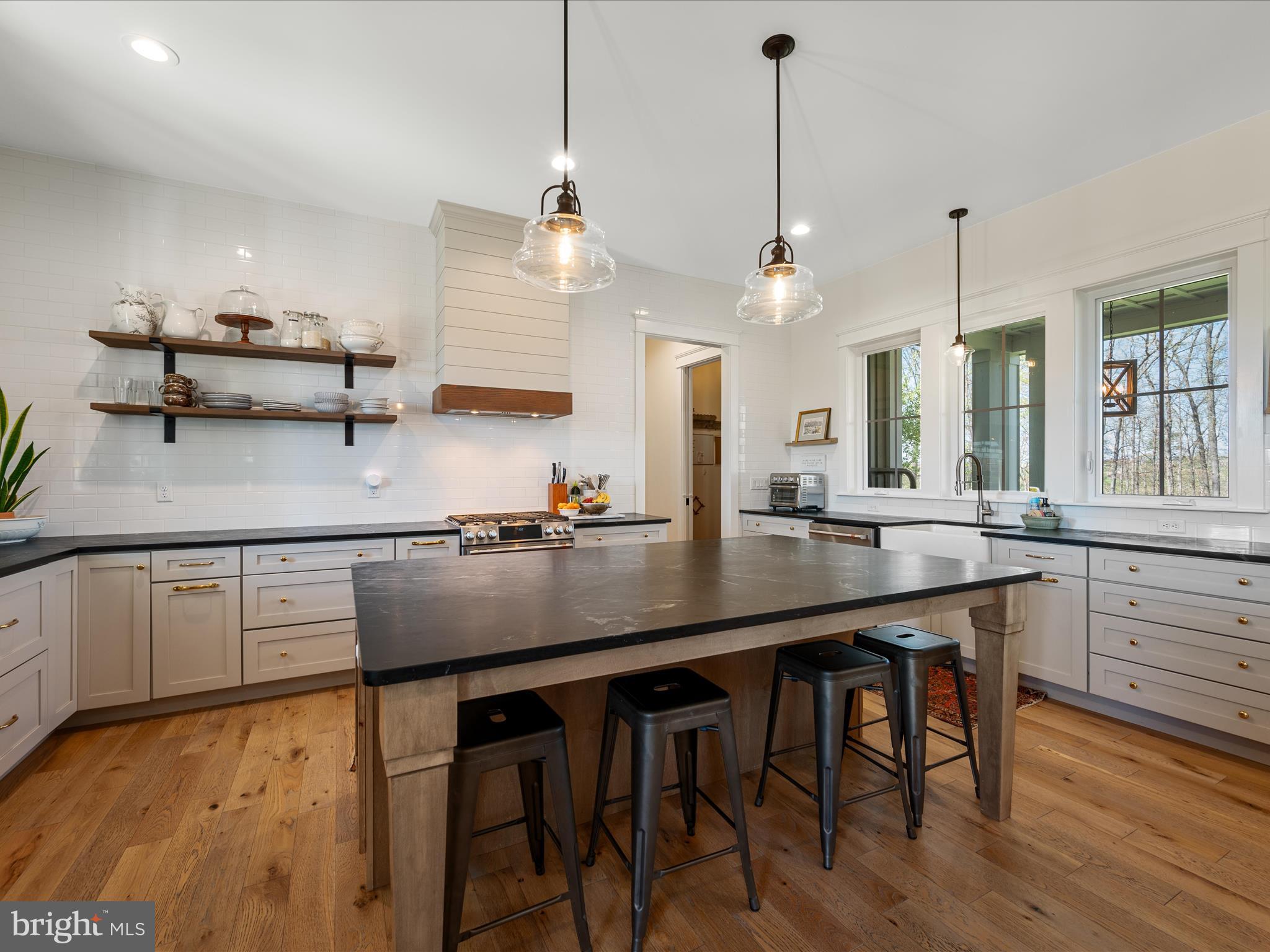 PINE HILL GOLF CLUB - Residential