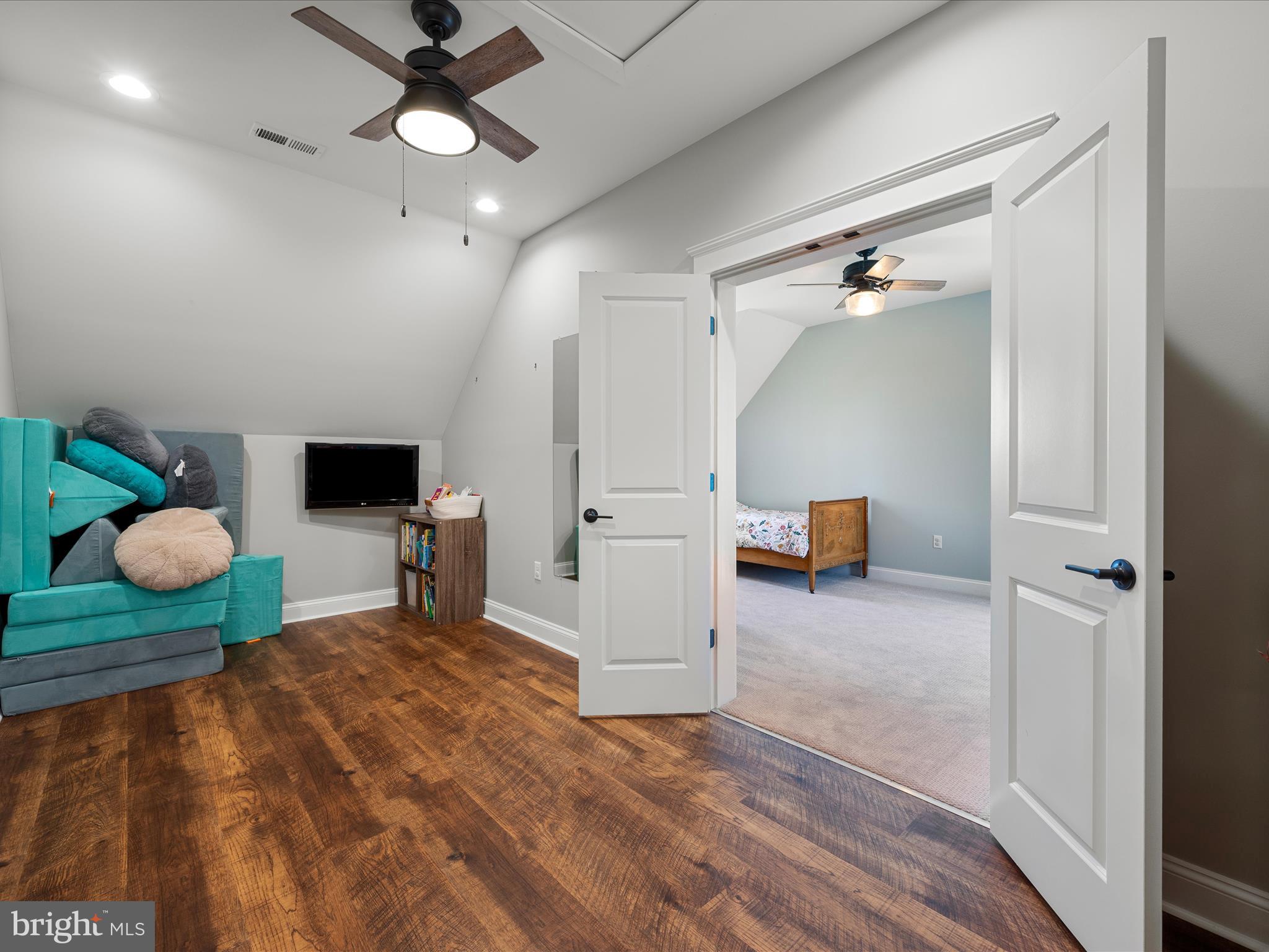 PINE HILL GOLF CLUB - Residential