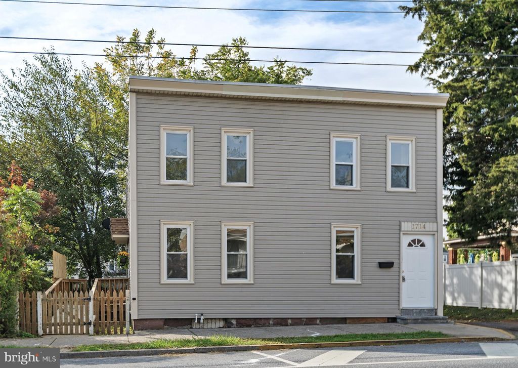Photo of 1714 Chestnut Street, LEBANON, PA 17042 (MLS # PALN2023248)