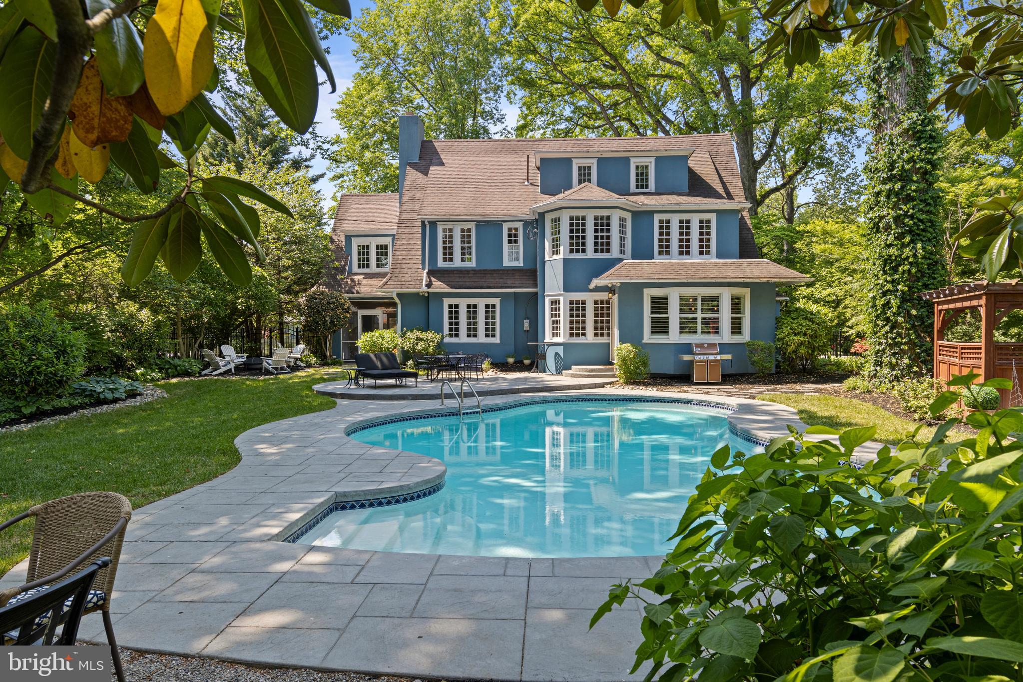 BOWLING GREEN - Residential