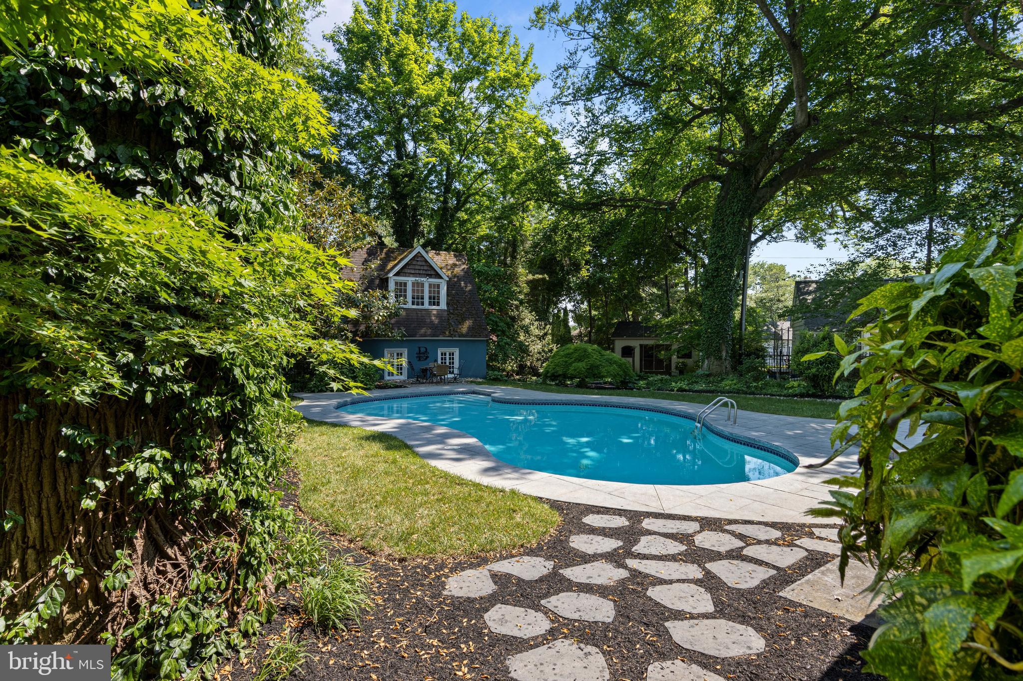 BOWLING GREEN - Residential