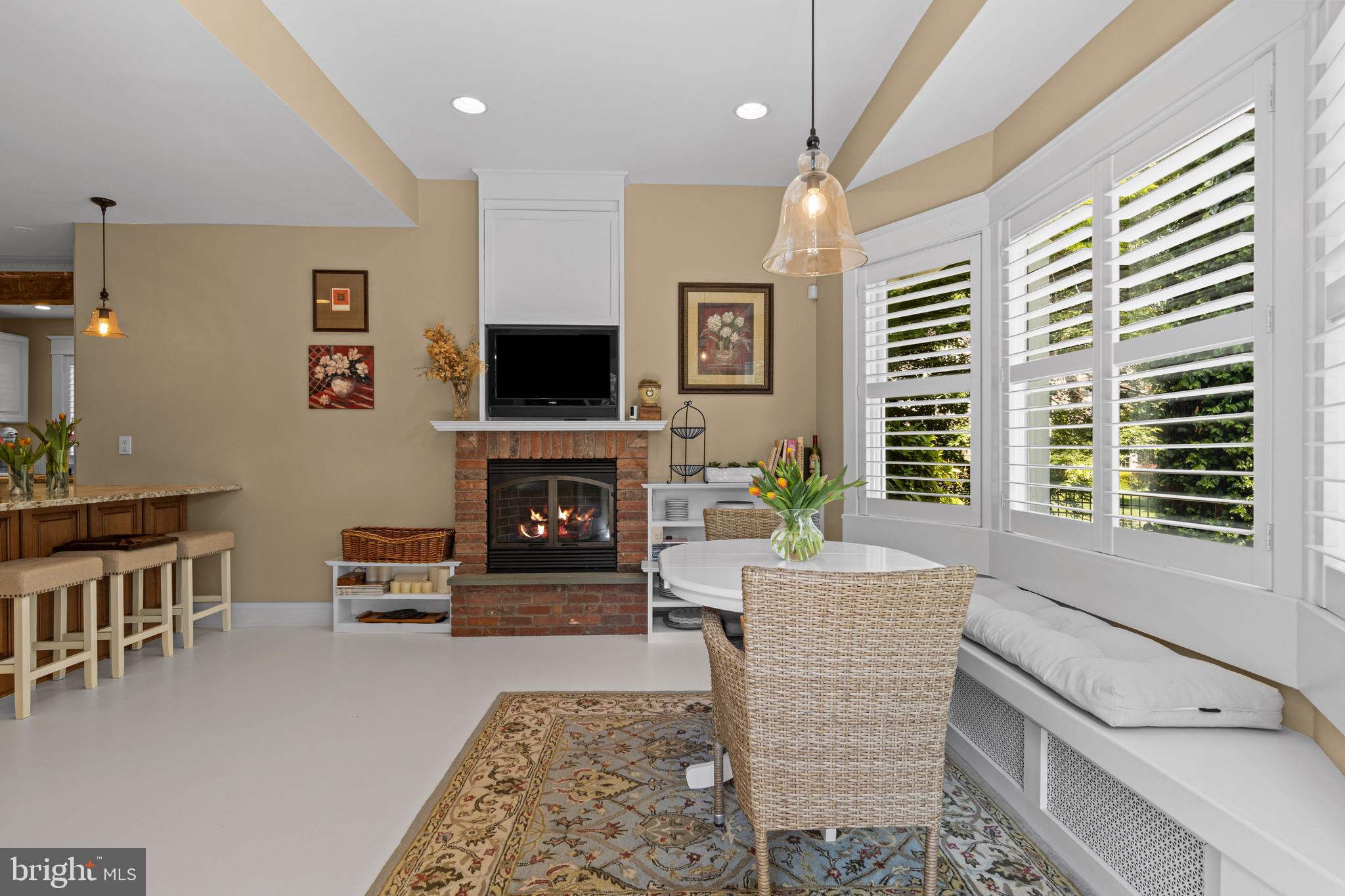 BOWLING GREEN - Residential