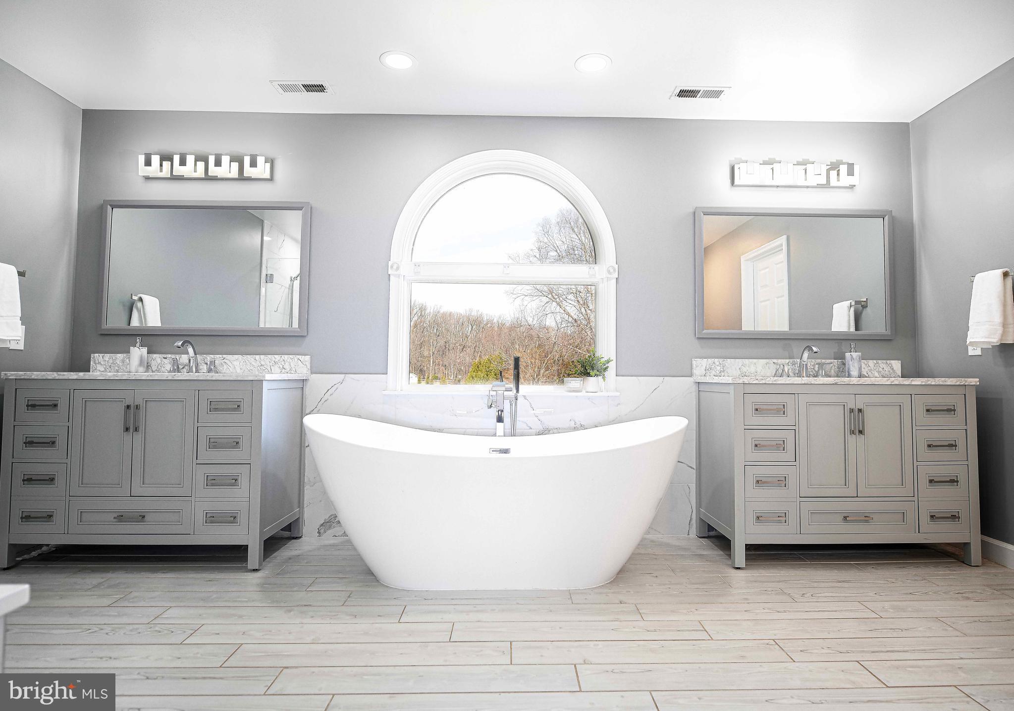 GREENSPRING VALLEY - Residential