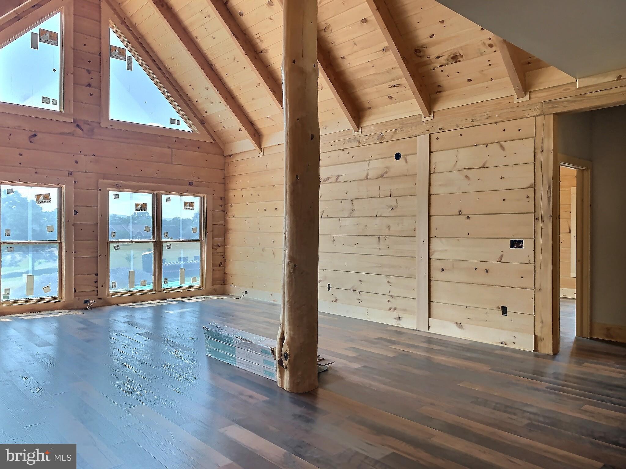 FAIRVIEW - Residential