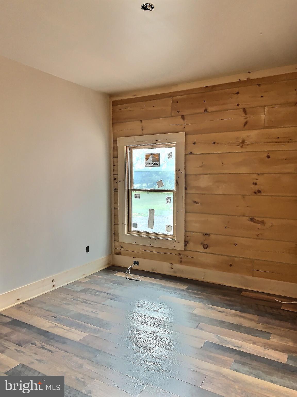 FAIRVIEW - Residential