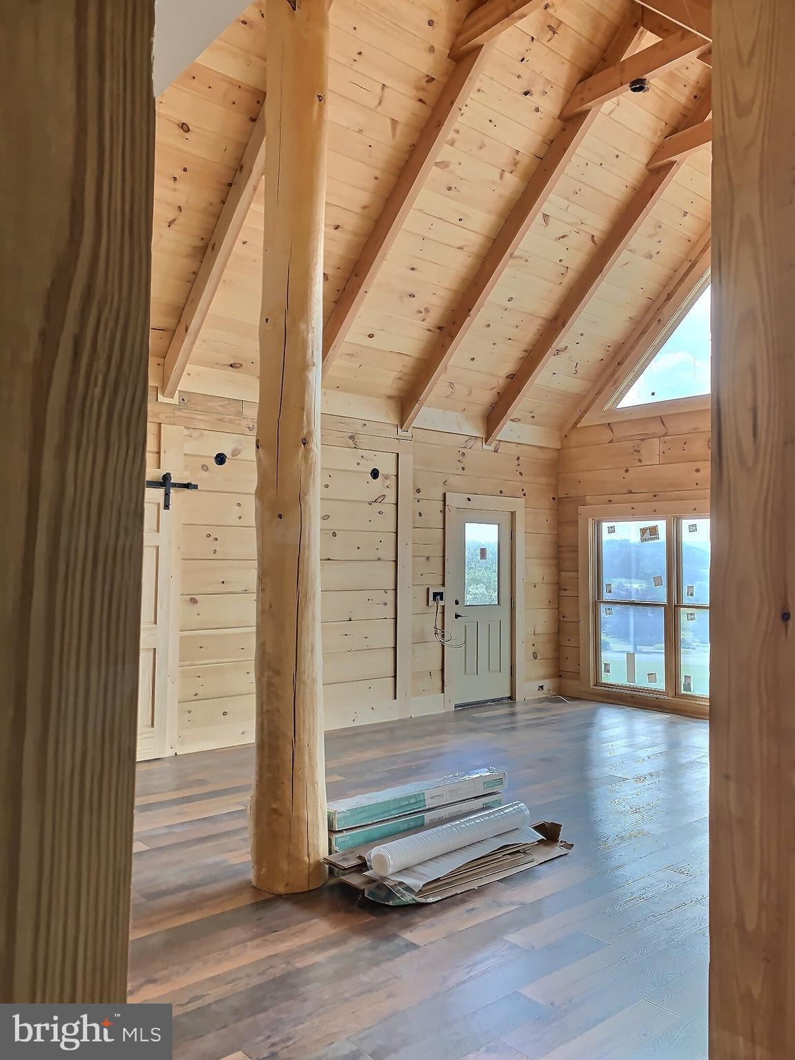 FAIRVIEW - Residential