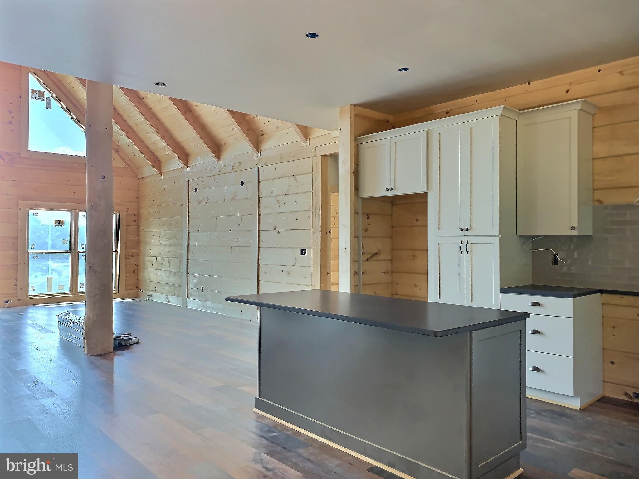 FAIRVIEW - Residential