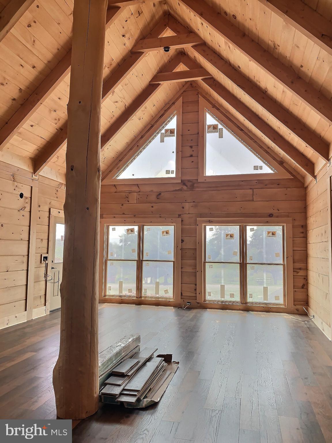 FAIRVIEW - Residential