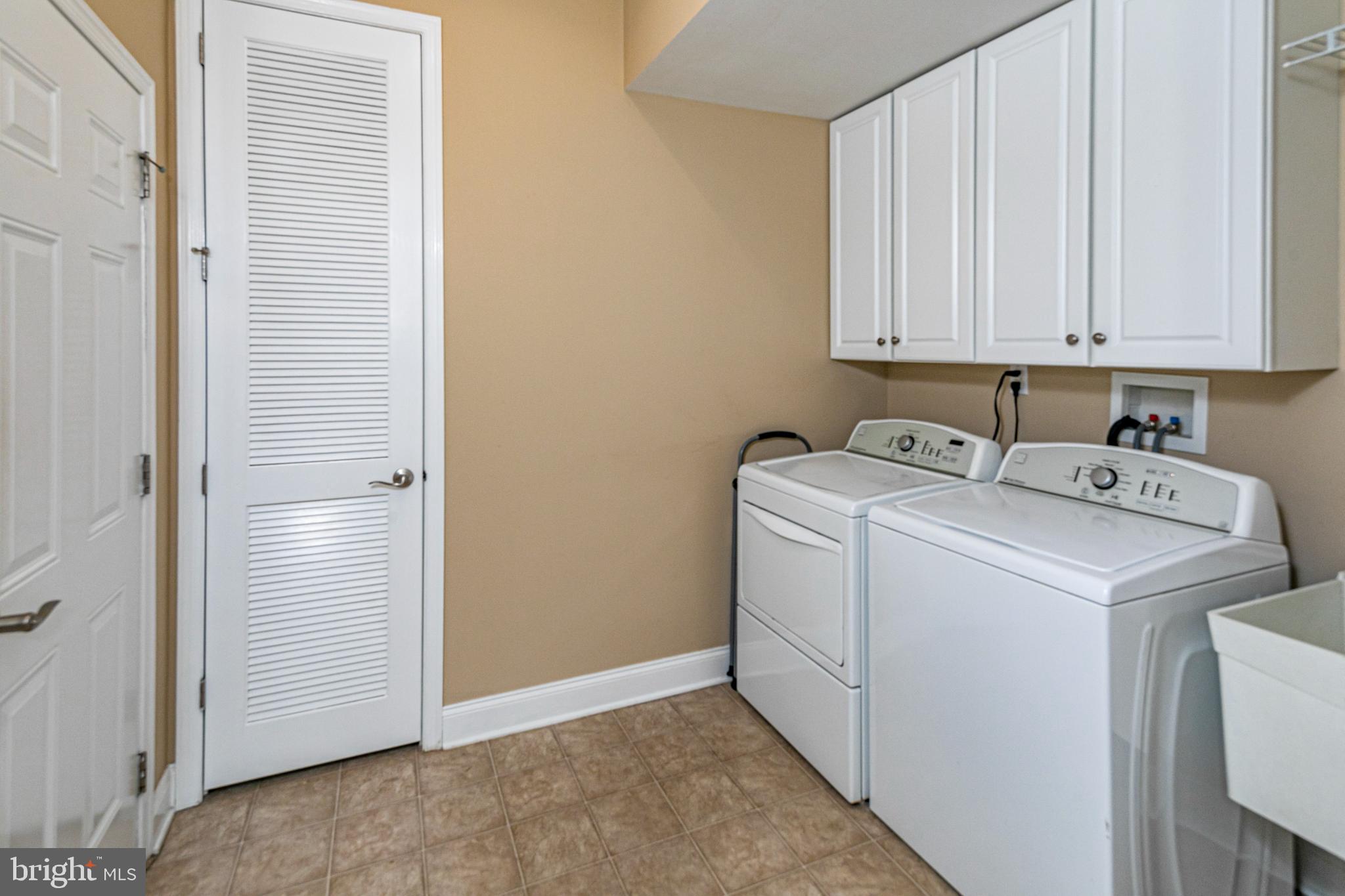 REGENCY AT YARDLEY - Residential