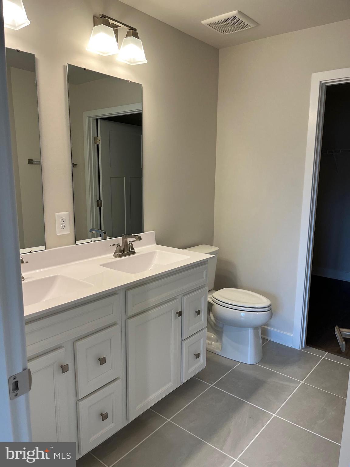 ARCADIA NORTH - Residential Lease