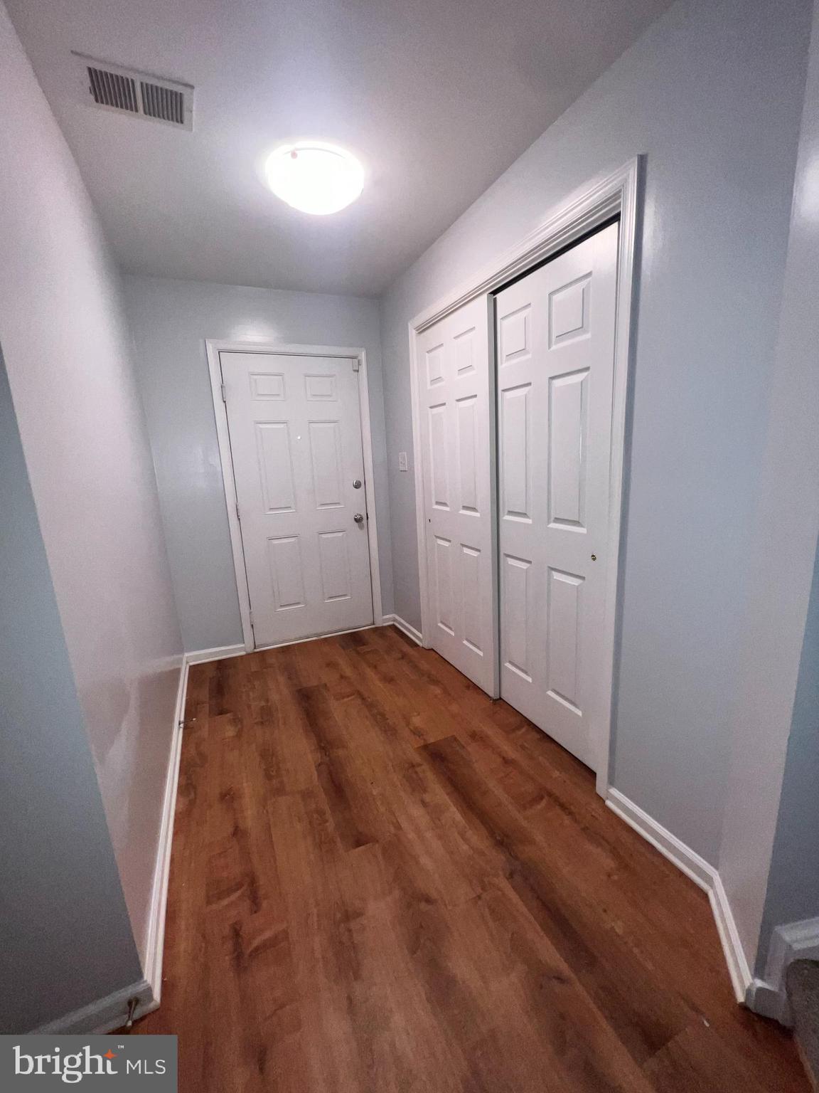 COUNTY GREEN - Residential Lease