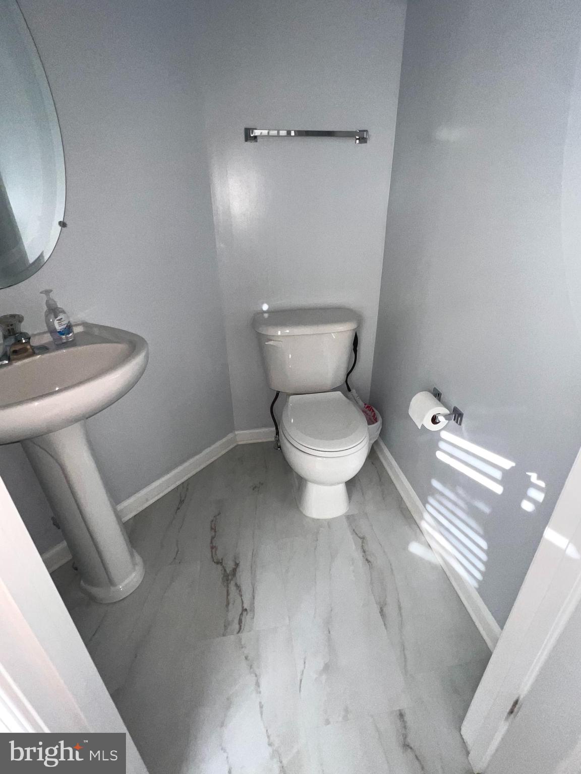 COUNTY GREEN - Residential Lease